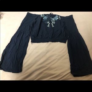 SUPER CUTE cropped flared long sleeve top!!!